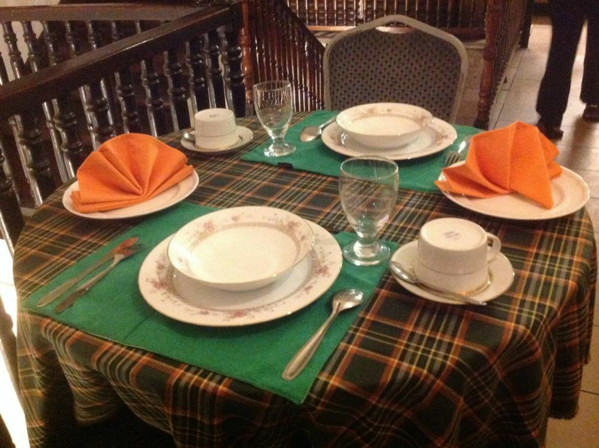 256 Townhouse Rest Hotel Kandy Exterior foto